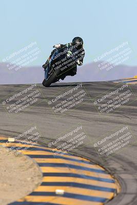 media/Feb-03-2024-SoCal Trackdays (Sat) [[767c60a41c]]/1-Turns 9 and 10 (940am)/